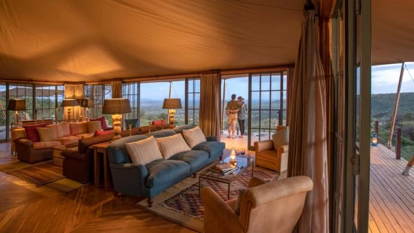 elewana-loisaba-lodo-springs-main-areas-lounge-4E288C22C-ABA3-716E-94DB-9116D4B396C5.jpg