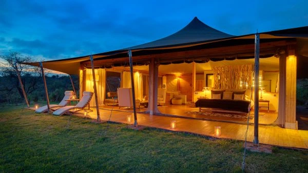 loisaba-tented-camp-spacious-tent-35DB3B43B-9070-9EF2-5901-083C8D0972BE.jpg