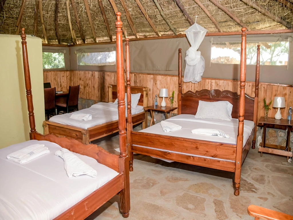 Giraffe Hills Camp