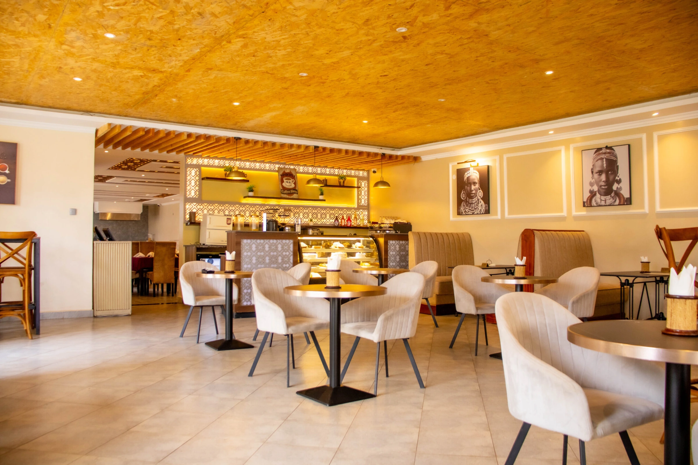 Gallery – Mara Frontier Hotel