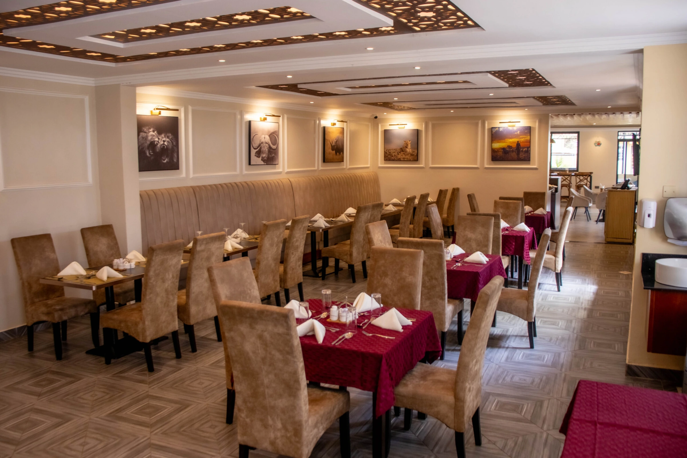 Gallery – Mara Frontier Hotel