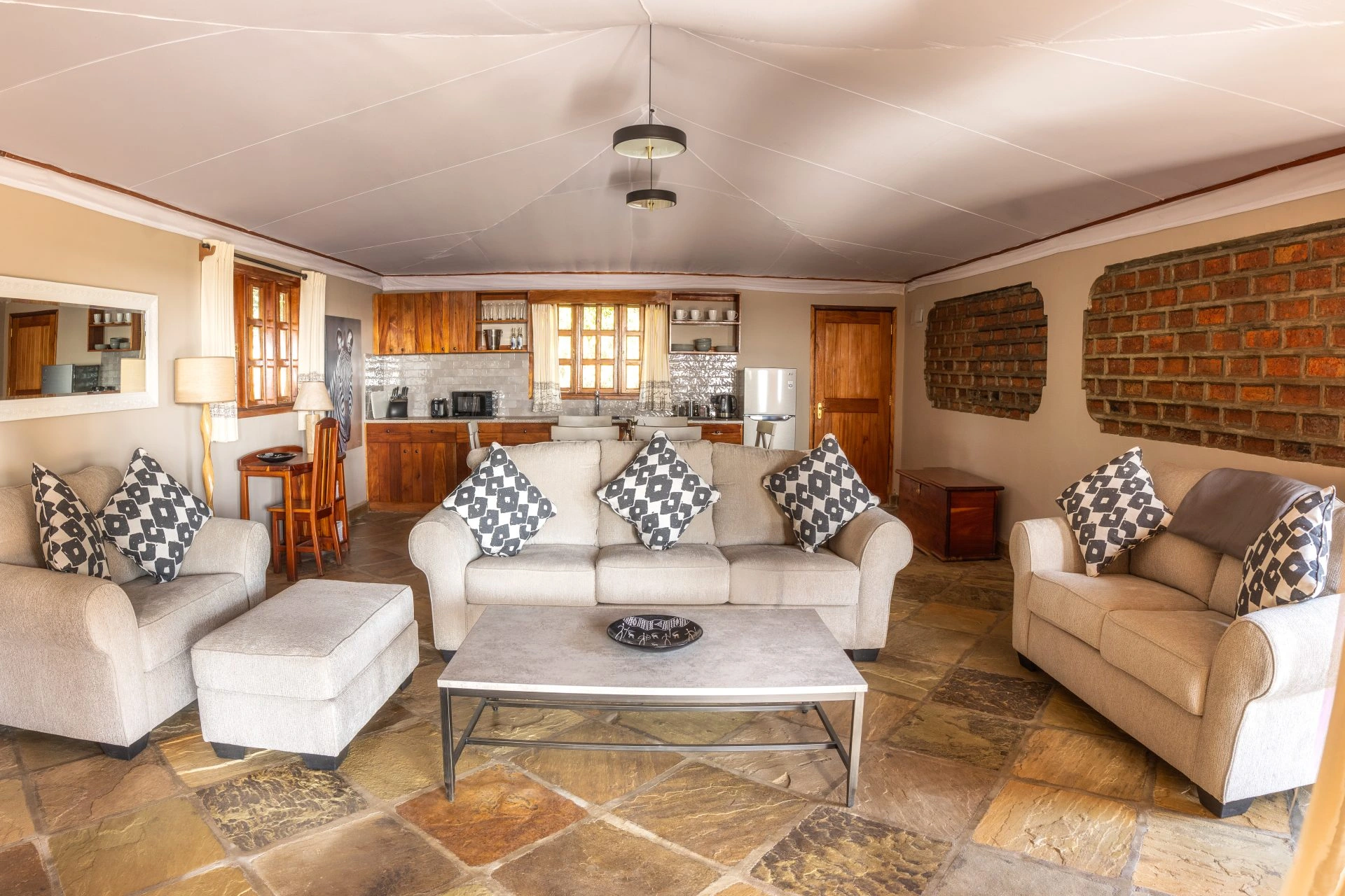 chalet-family-sitting-room-edit