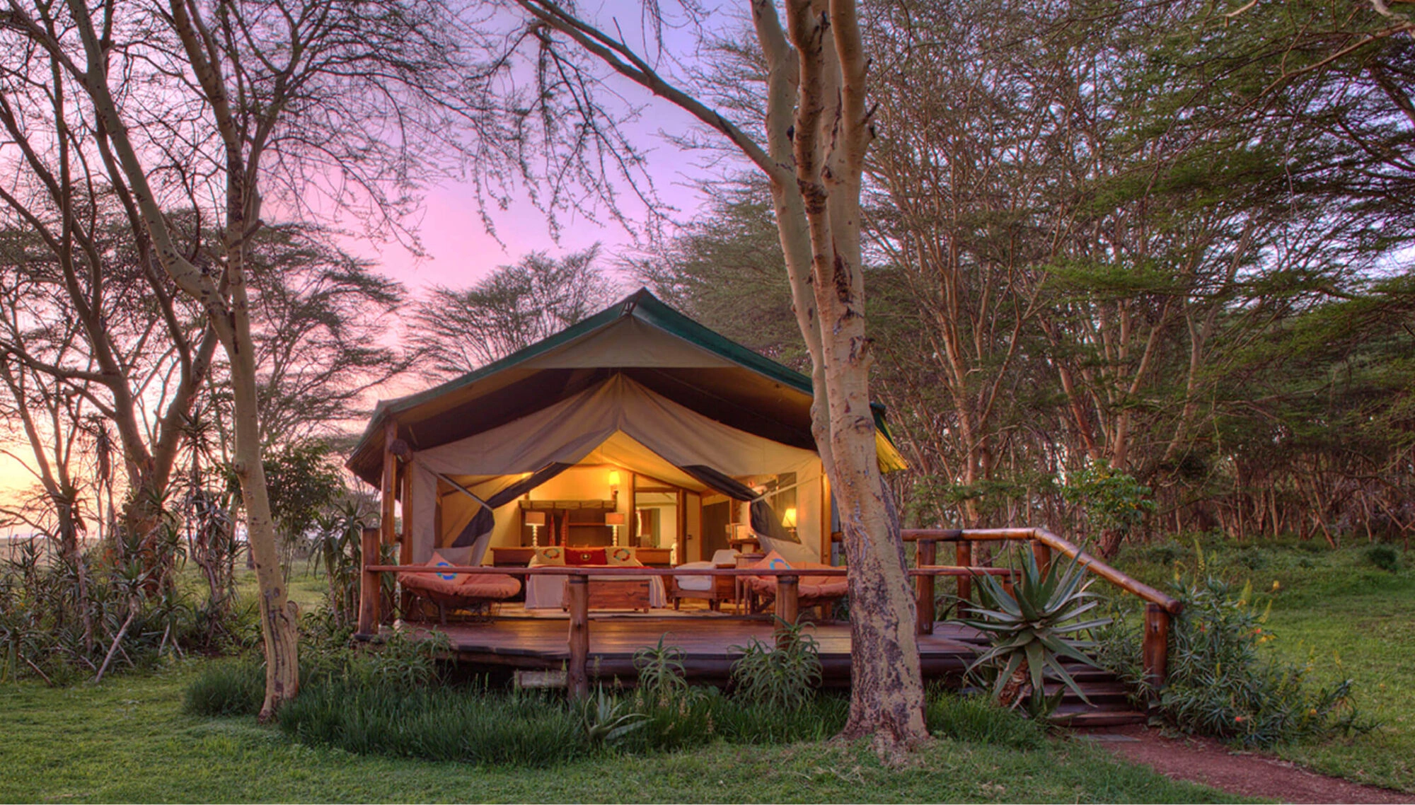2 Day Masai Mara Flying Safari with Luxury Lodge Stay